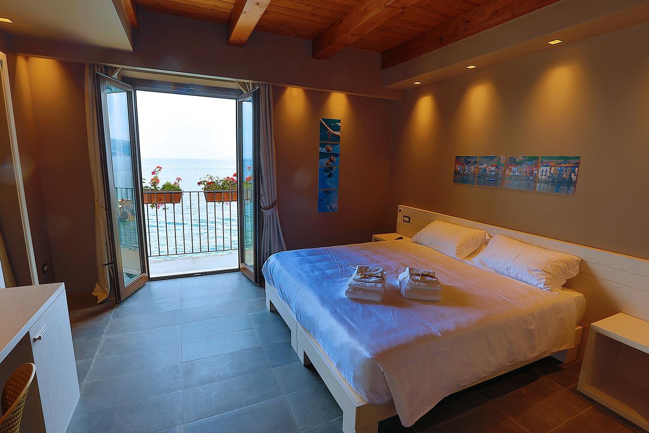 Il Casato Deluxe Rooms Scilla Ngoại thất bức ảnh